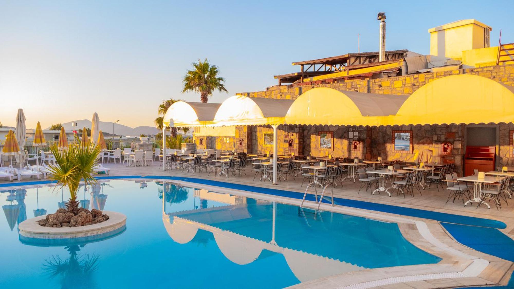 Sunpoint Hotel Bodrum Kültér fotó